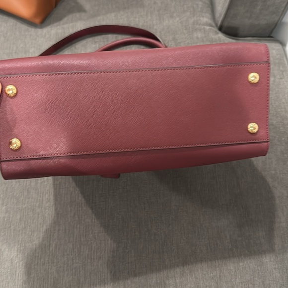 Large Michael Kors Tote Bag - Picture 3 of 7